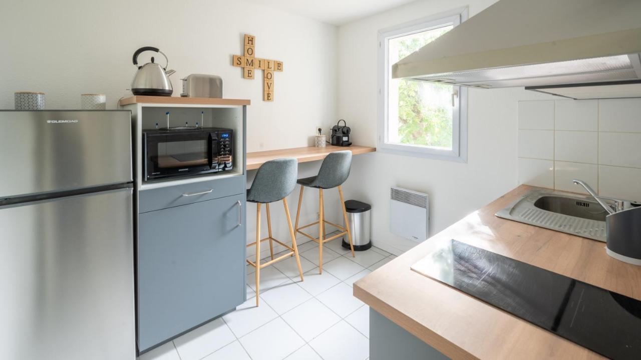Apartment L'airbusien - Terrasse Et Parking - Airbus A Cote